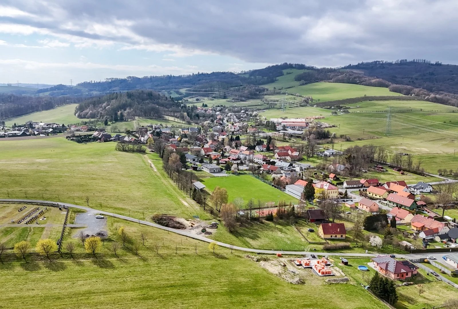 Stavební pozemek v Hostašovicích - 8.1