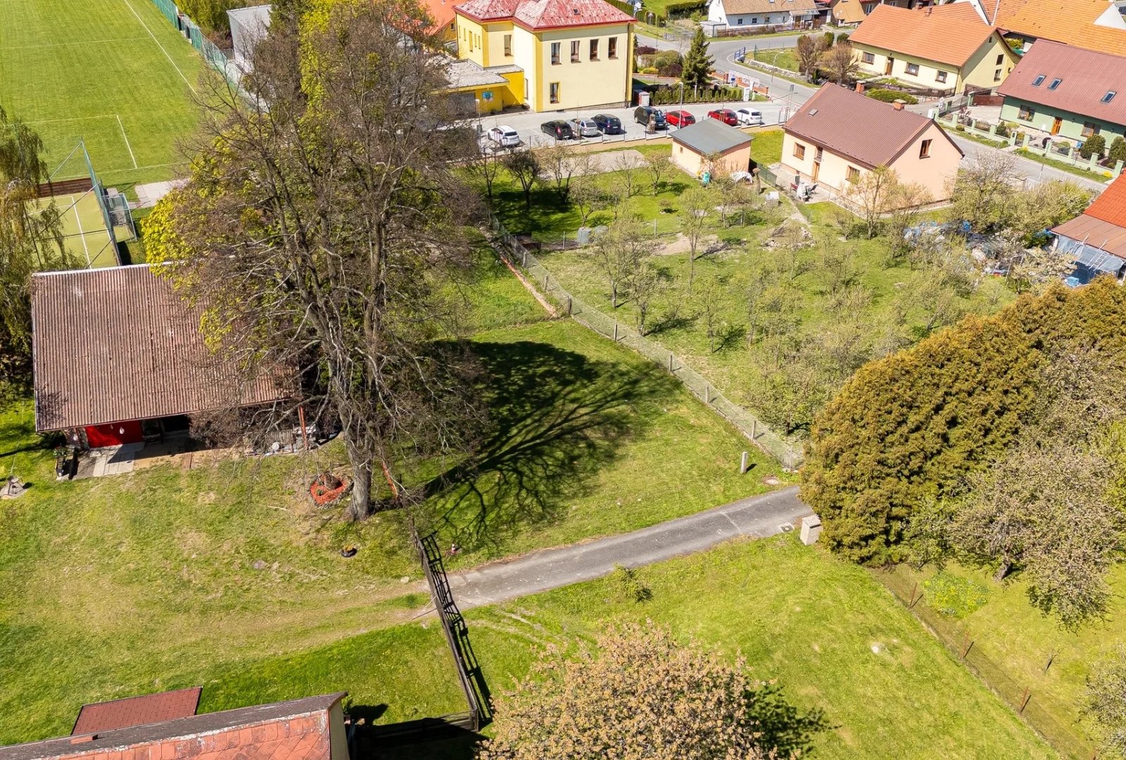 Menší stavební pozemek v Hostašovicích - 5.2